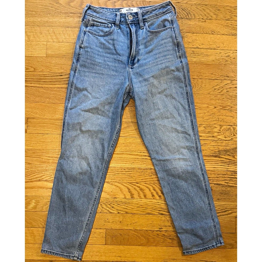 Hollister Curvy Ultra High Rise Mom Jeans Medium Wash Blue Denim 5-Pocket sz 0